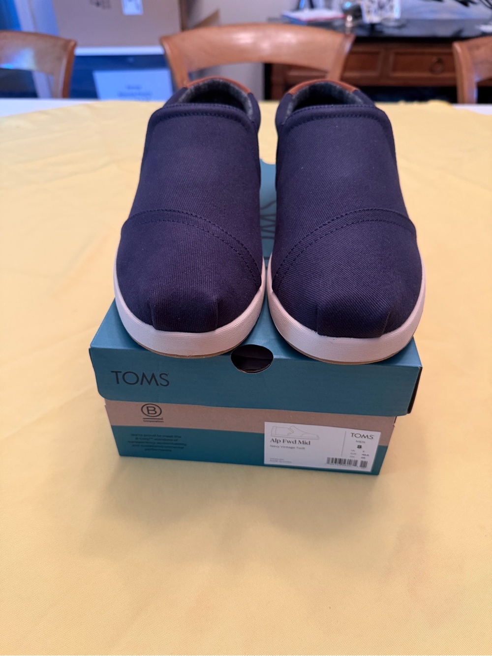 TOMS Men’s Navy Canvas Slip-On Loafers